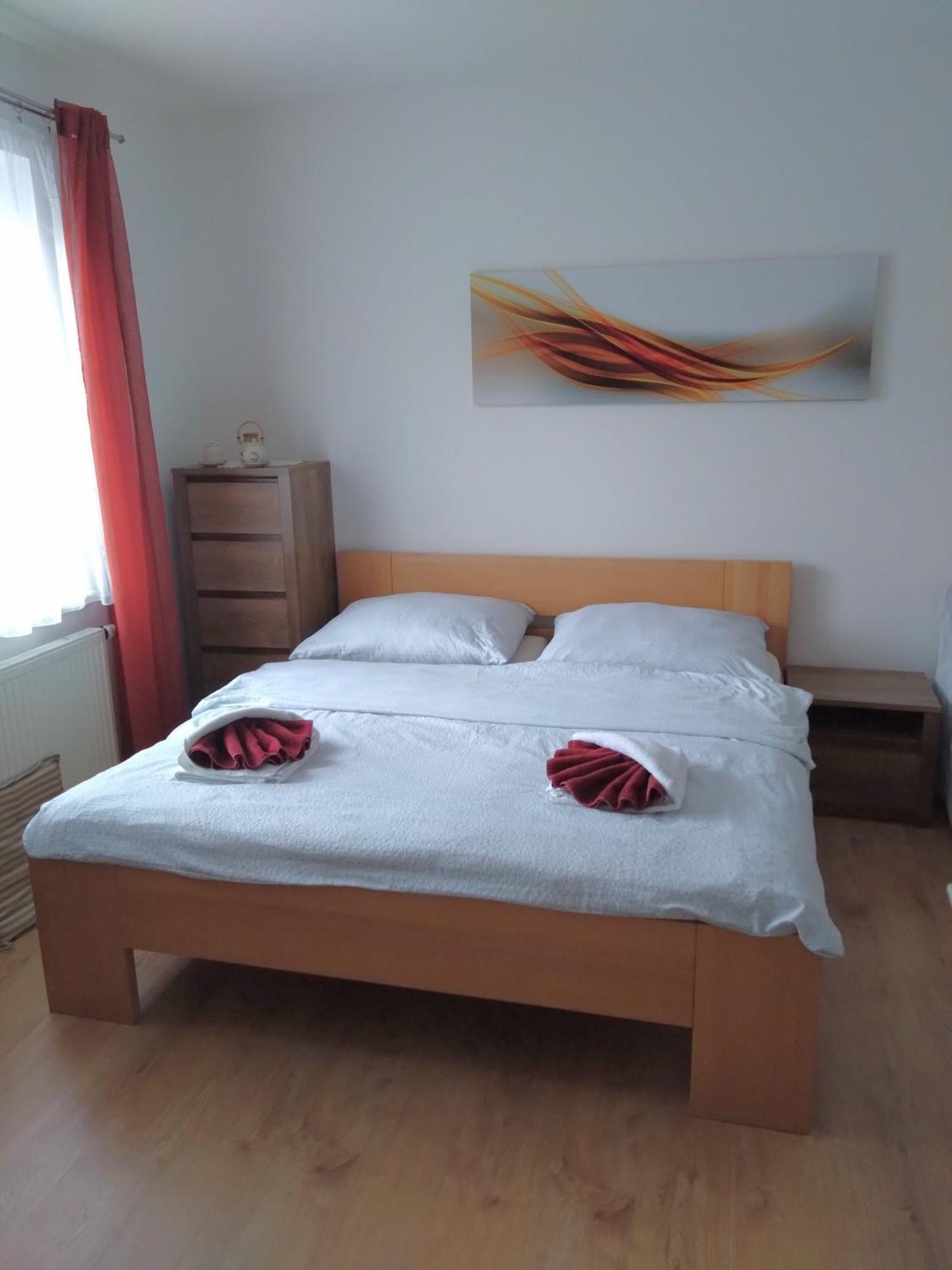 Appartement Bílé domky à Lednice Extérieur photo