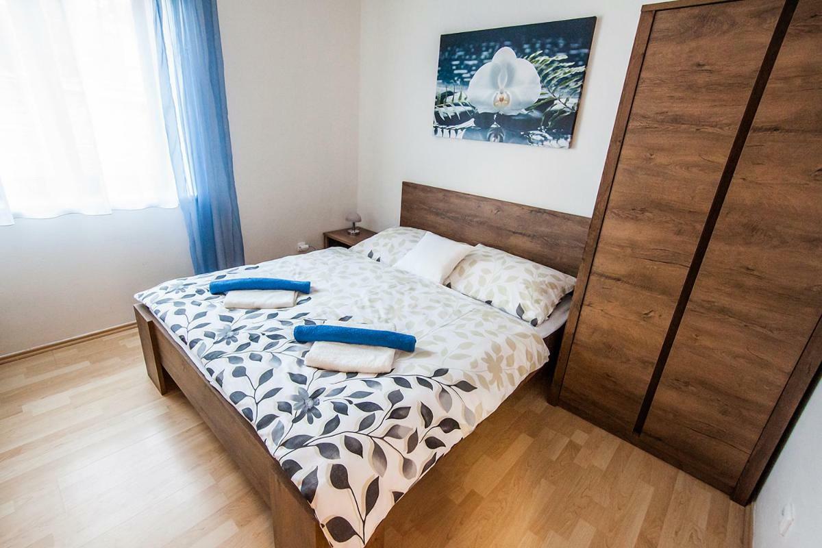 Appartement Bílé domky à Lednice Extérieur photo